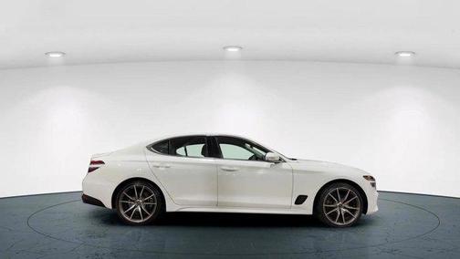 2023 Genesis G70 2.0T AWD