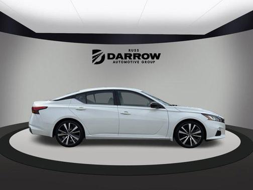 2022 Nissan Altima SR VC-Turbo FWD