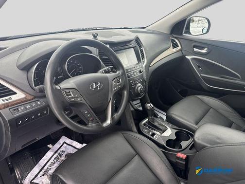 2017 Hyundai SANTA FE Limited Ultimate