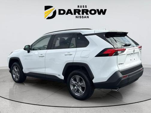 Ice Cap 2025 Toyota RAV4 Hybrid XLE