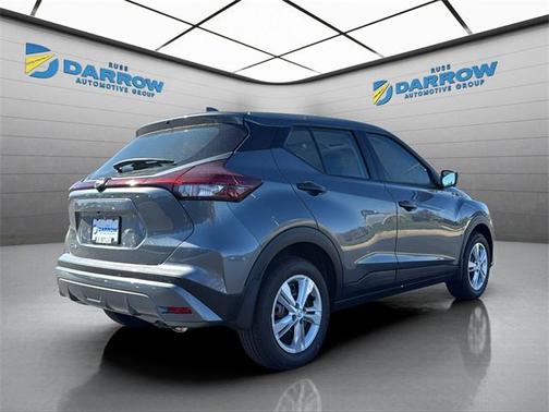 2025 Nissan Kicks S