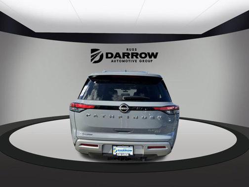 2025 Nissan Pathfinder Platinum 4WD