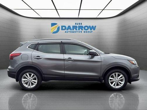 2017 Nissan Rogue Sport SV