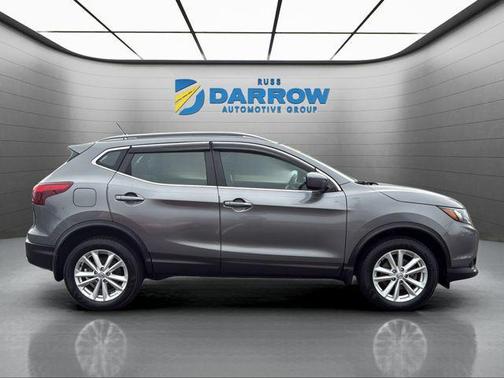 2017 Nissan Rogue Sport SV