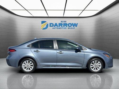 Classic Silver Metallic 2026 Toyota Corolla LE