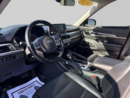 Sangria 2020 Kia Telluride S