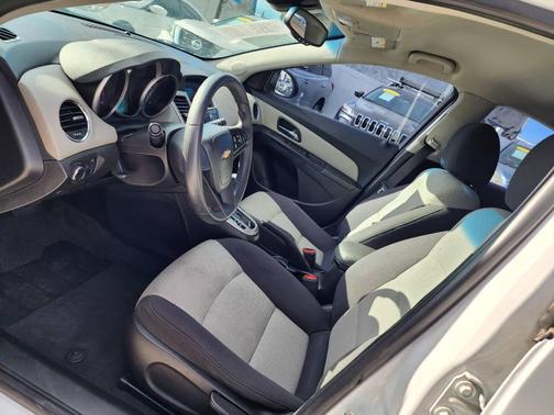 2015 Chevrolet Cruze LS