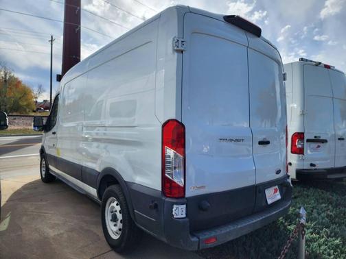 2018 Ford Transit-150 Base