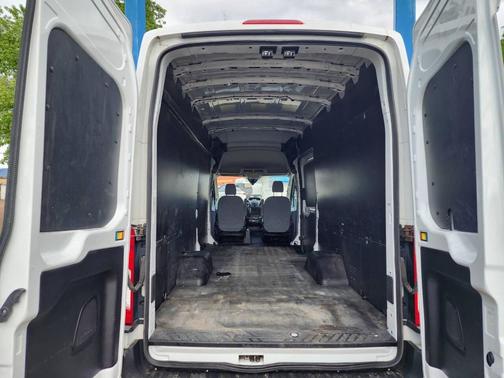 2015 Ford Transit-350 Base