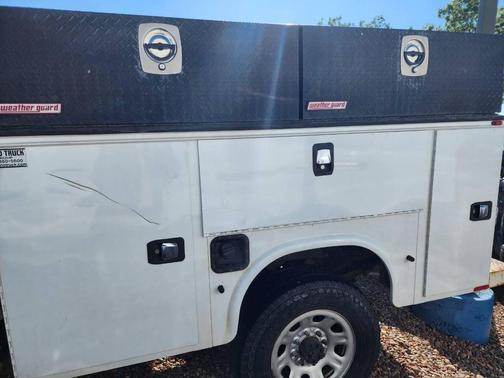 Summit White 2018 GMC Sierra 3500 Base