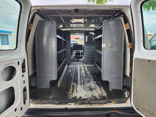 2013 Ford E250 Cargo