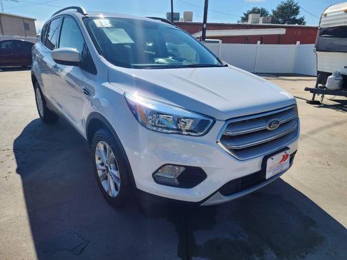 White 2018 Ford Escape SE