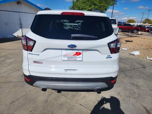 White 2018 Ford Escape SE