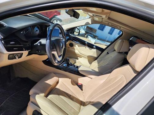 2015 BMW X5 xDrive50i