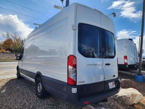 2017 Ford Transit-250 Base