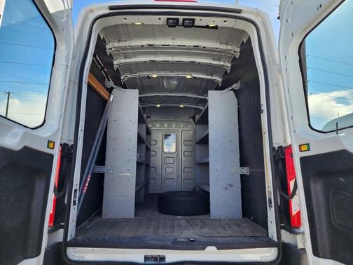 2017 Ford Transit-250 Base