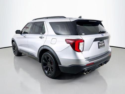 Iconic Silver Metallic 2021 Ford Explorer ST