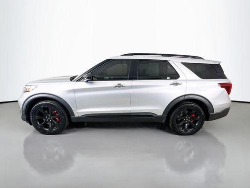 Iconic Silver Metallic 2021 Ford Explorer ST