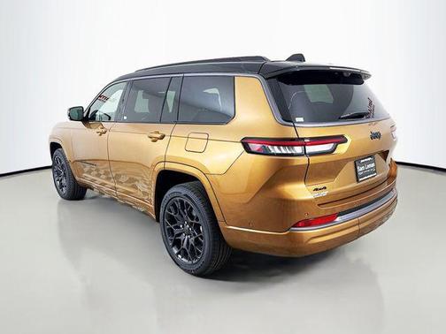 Copper Shino Metallic Clearcoat 2026 Jeep Grand Cherokee L Summit