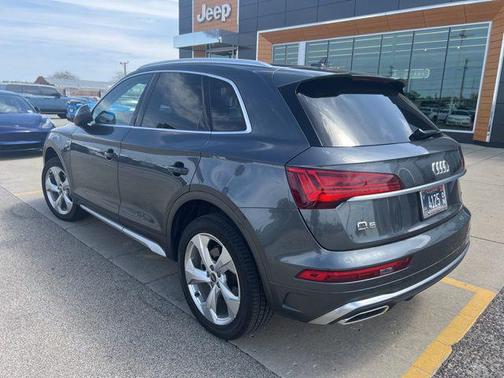 2023 Audi Q5 45 S line Premium Plus