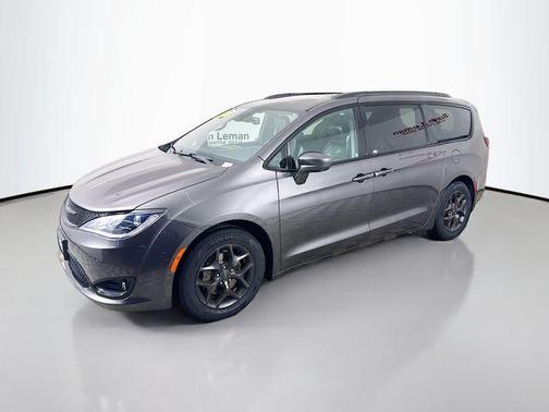 2018 Chrysler Pacifica Touring-L Plus