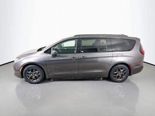 2018 Chrysler Pacifica Touring-L Plus