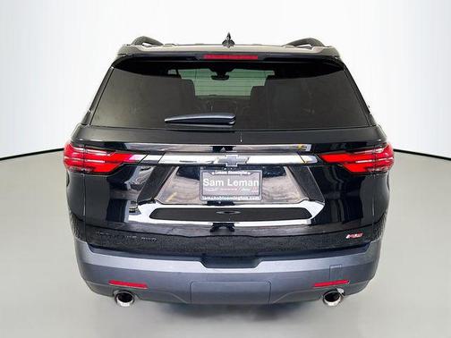 Mosaic Black Metallic 2023 Chevrolet Traverse RS