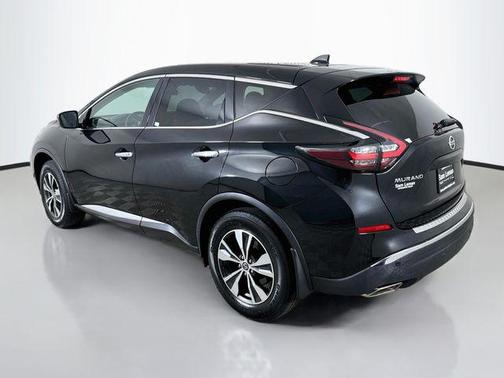Magnetic Black Pearl 2021 Nissan Murano S FWD