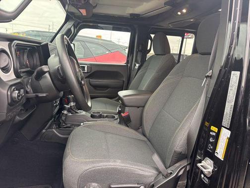 2025 Jeep Gladiator Nighthawk