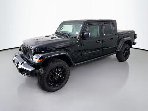 2025 Jeep Gladiator Nighthawk