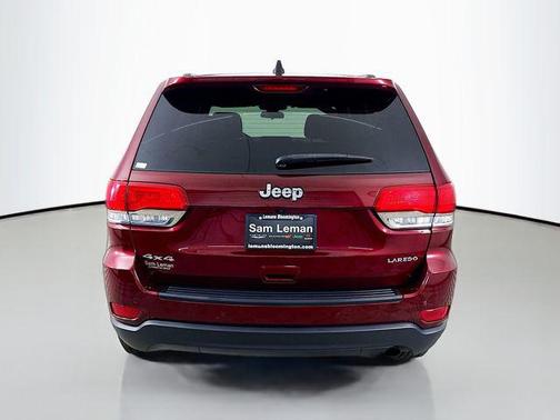 Velvet Red Pearlcoat 2018 Jeep Grand Cherokee Laredo