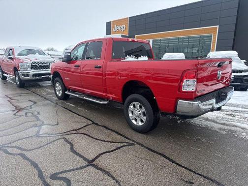 2024 RAM 2500 Big Horn Crew Cab 4x4 6'4' Box