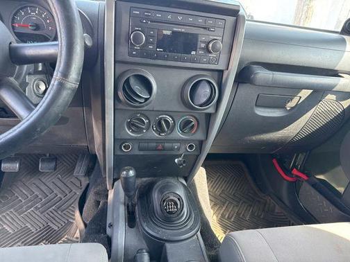 2008 Jeep Wrangler Unlimited X