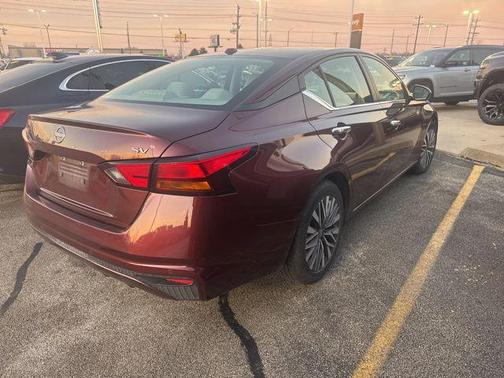 2024 Nissan Altima 2.5 SV