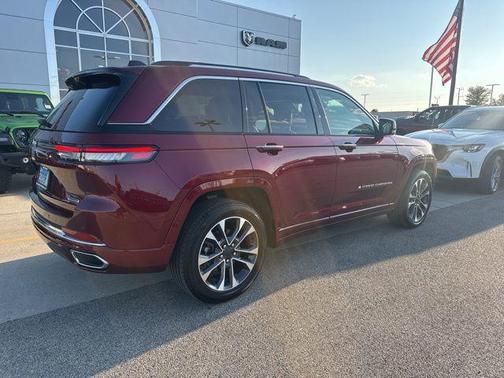 2023 Jeep Grand Cherokee Overland