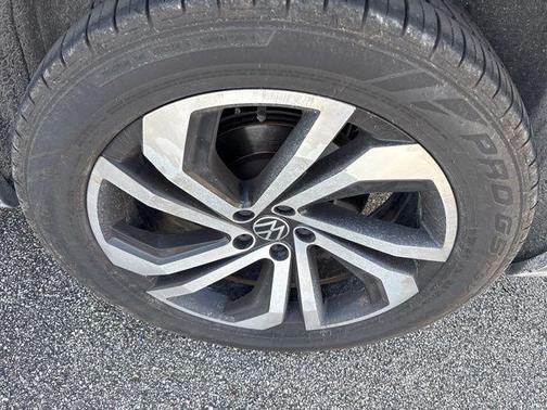 2021 Volkswagen Atlas 3.6L SEL Premium