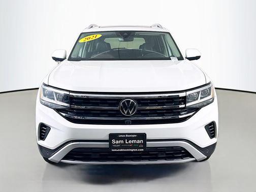 White 2021 Volkswagen Atlas 3.6L SEL Premium