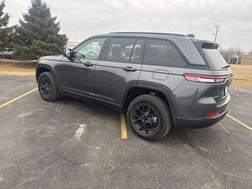 2024 Jeep Grand Cherokee Altitude