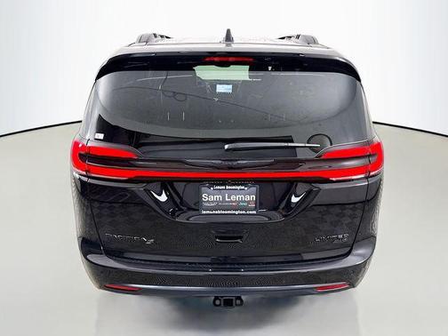 2026 Chrysler Pacifica Limited