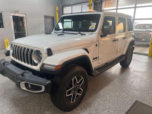 2026 Jeep Wrangler 4-Door Sahara 4x4