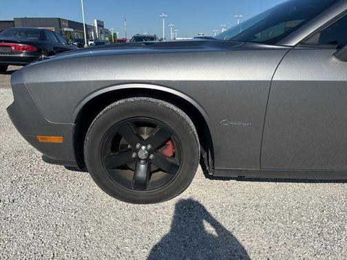 2011 Dodge Challenger Base