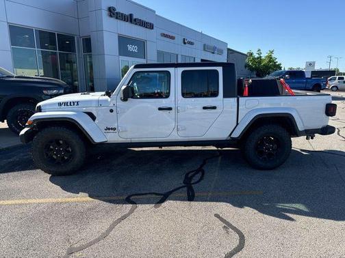 2023 Jeep Gladiator Willys 4x4