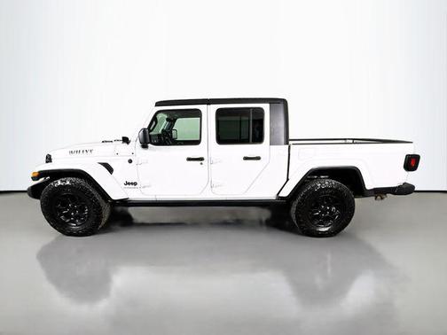 2023 Jeep Gladiator Willys 4x4