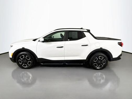 Ice White 2022 Hyundai SANTA CRUZ SEL