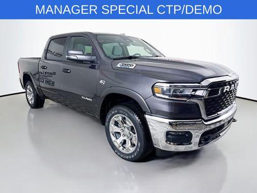 Granite Crystal Metallic Clearcoat 2026 RAM 1500 Big Horn/Lone Star