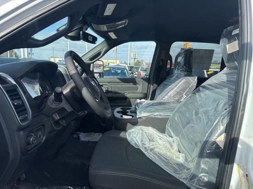 2025 RAM 2500 Big Horn Crew Cab 4x4 6'4' Box