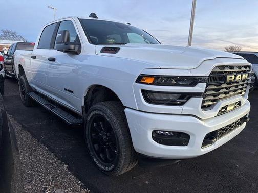 2025 RAM 2500 Big Horn Crew Cab 4x4 6'4' Box