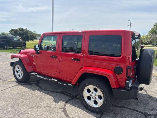Flame Red Clearcoat 2014 Jeep Wrangler Unlimited Sahara