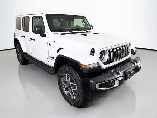2025 Jeep Wrangler 4-Door Sahara 4x4