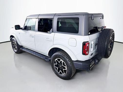 Cactus Gray 2023 Ford Bronco Outer Banks